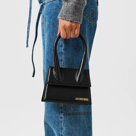 JACQUEMUS Women's Plain Leather Le Chiquito Moyen Bag