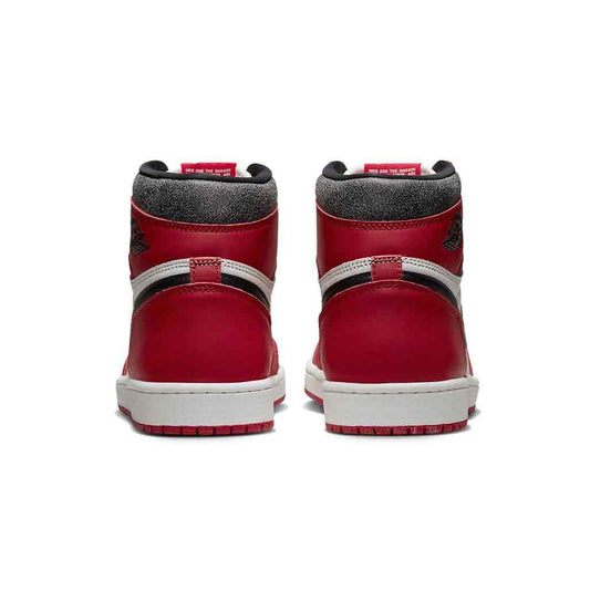 Air Jordan 1 Retro High OG 'Chicago Lost & Found'
