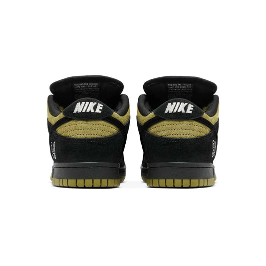 Nike SB Dunk Low Supreme 94 Camper Green