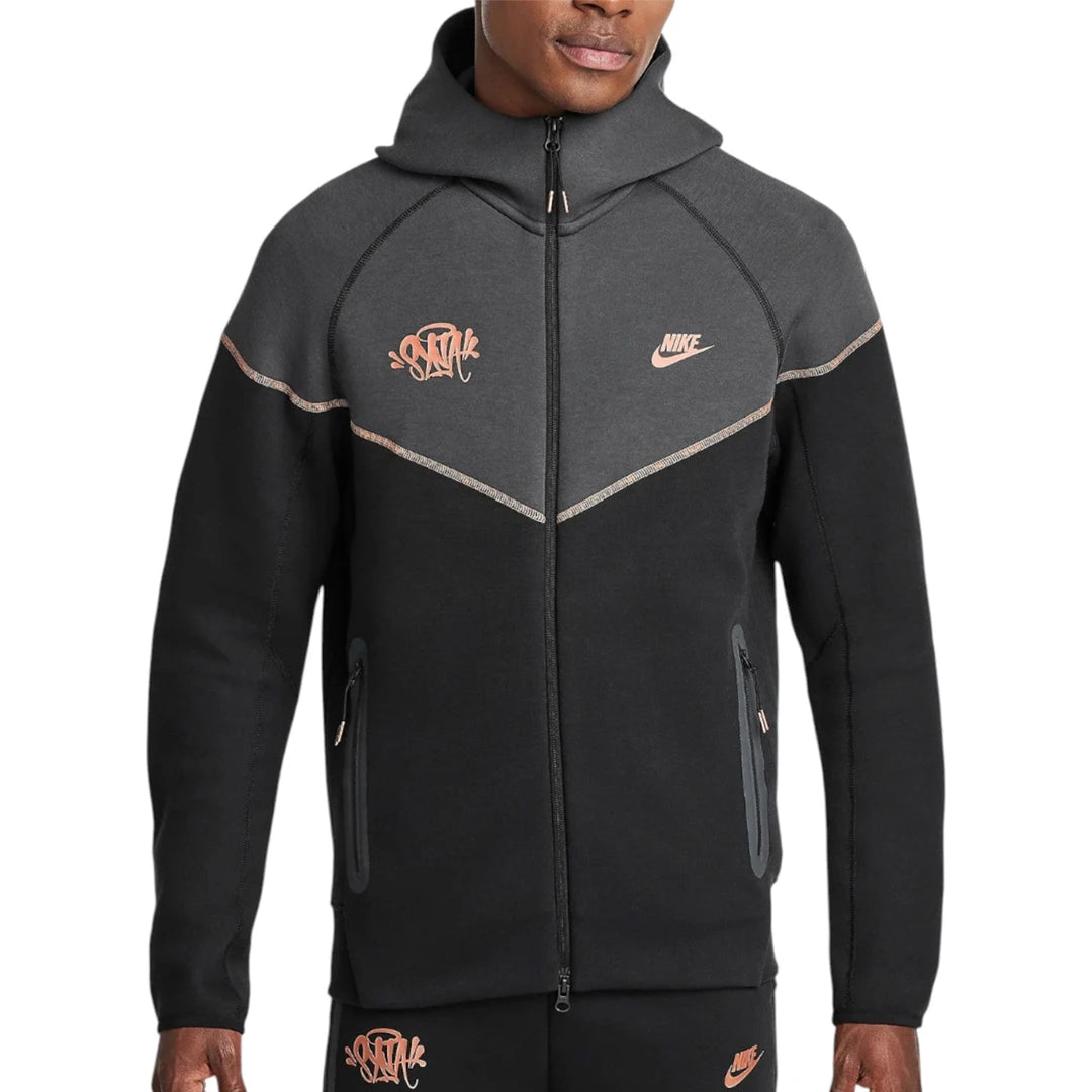 Nike Tech Fleece Central Cee Black Metallic Bronze - 2