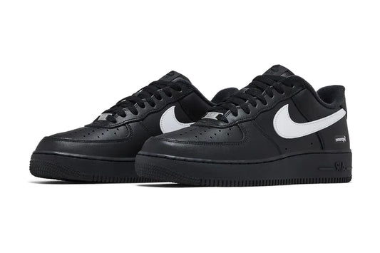 Nike x Supreme Air Force 1 Low Black White - 4