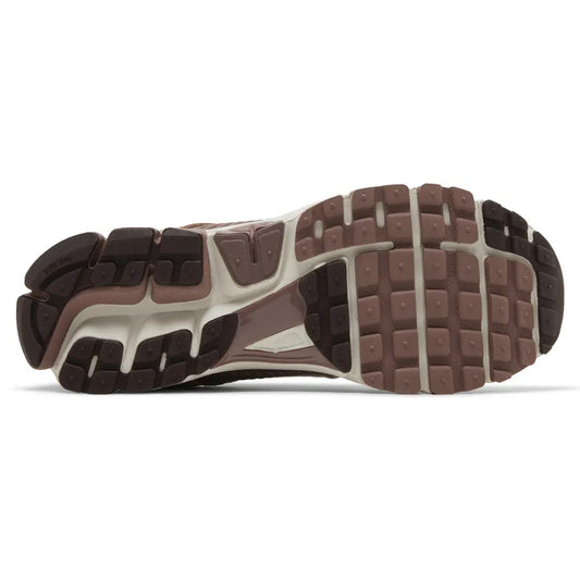 Nike Zoom Vomero 5 Dusted Clay - 4