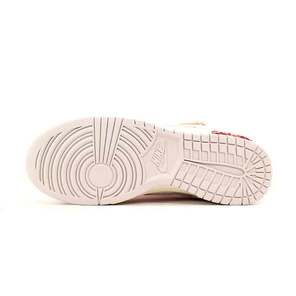 Off-White x Nike Dunk Low 'Lot 19 of 50'
