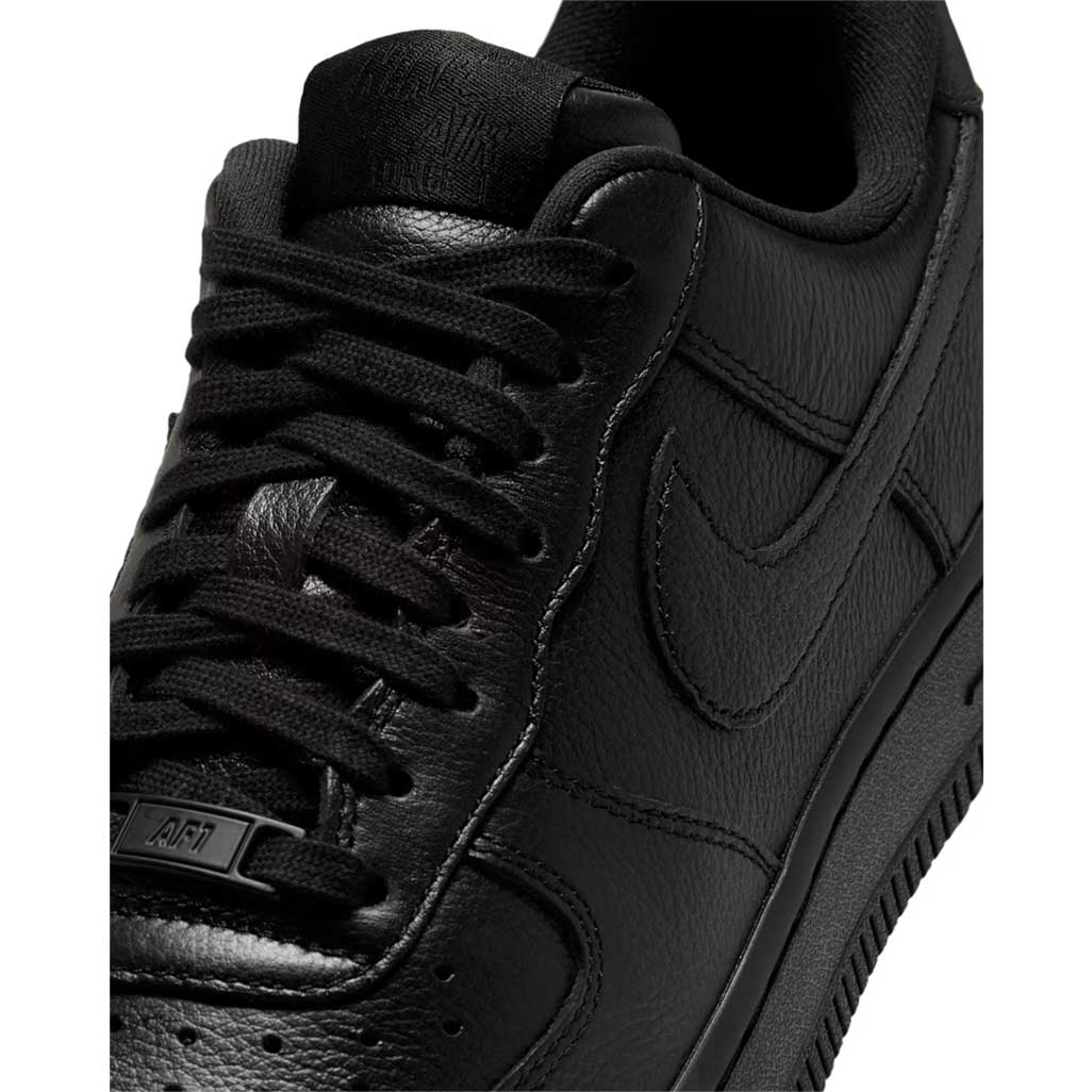 Nike Air Force 1 Black/Black W