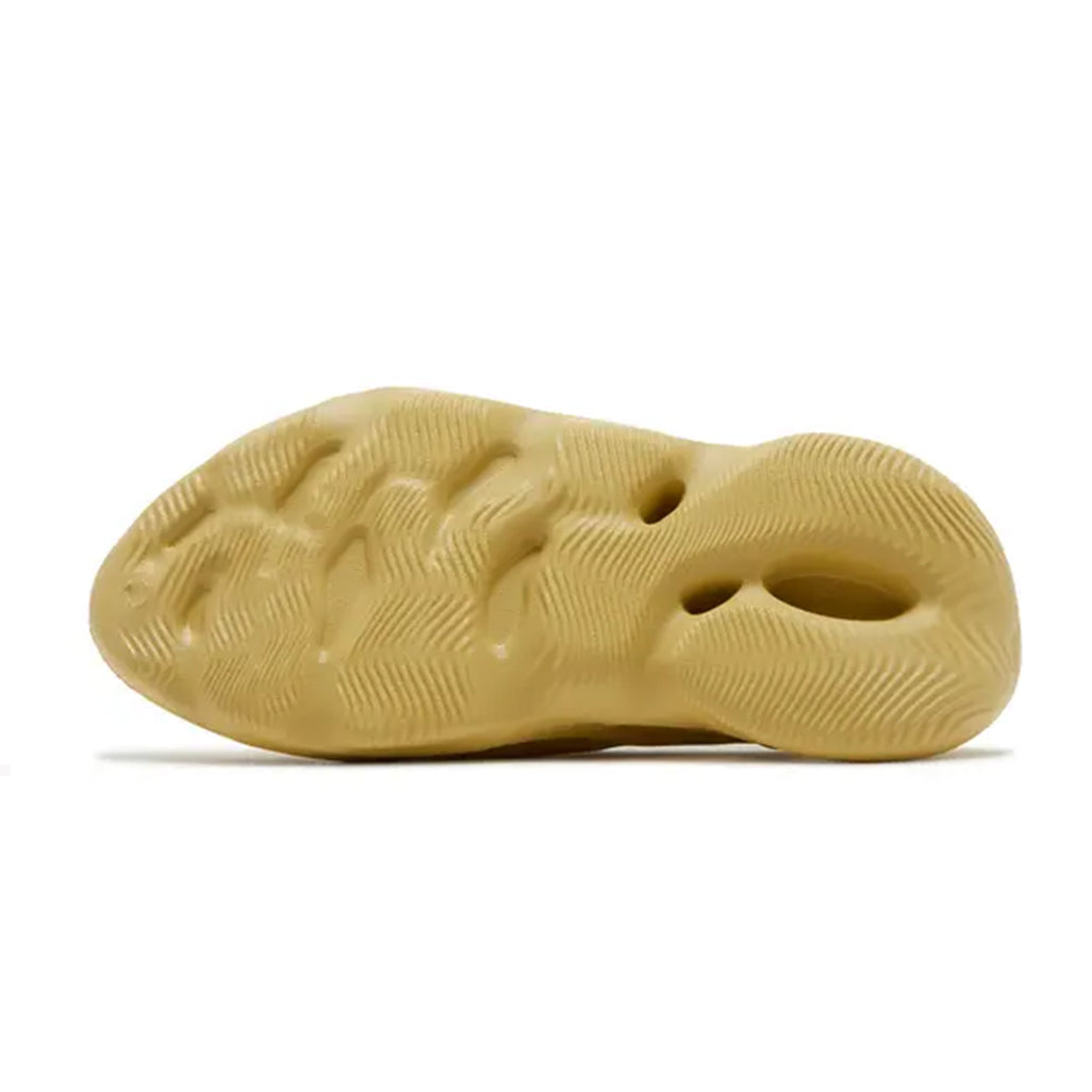 adidas Yeezy Foam RNNR Sulfur