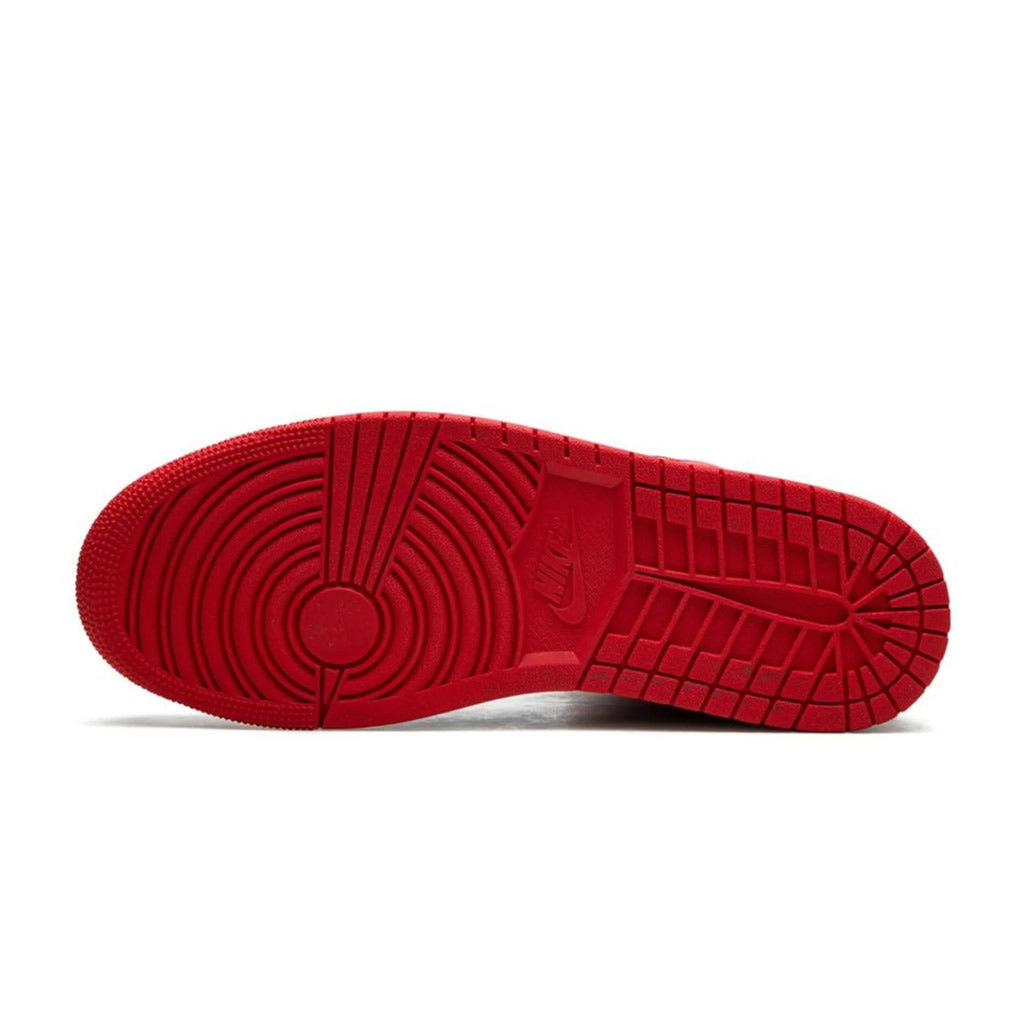 Air Jordan 1 Mid Black Fire Red