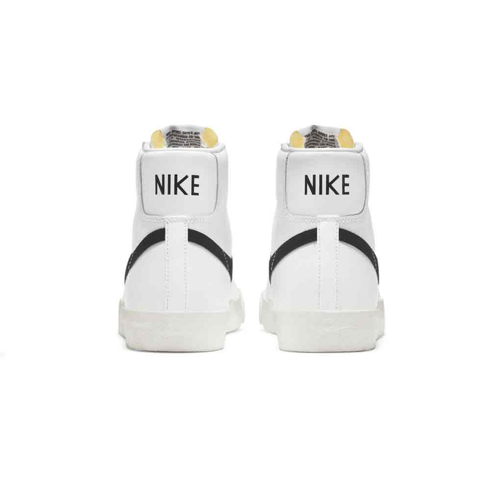 Nike Blazer Mid 77 Vintage White Black W