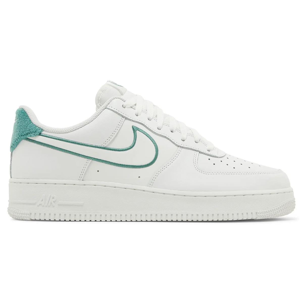 Nike Air Force 1 Low Resort & Sport - 3