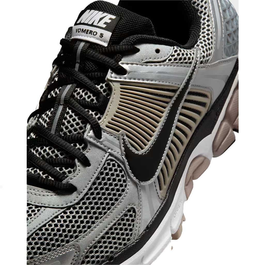 Nike Zoom Vomero 5 College Grey