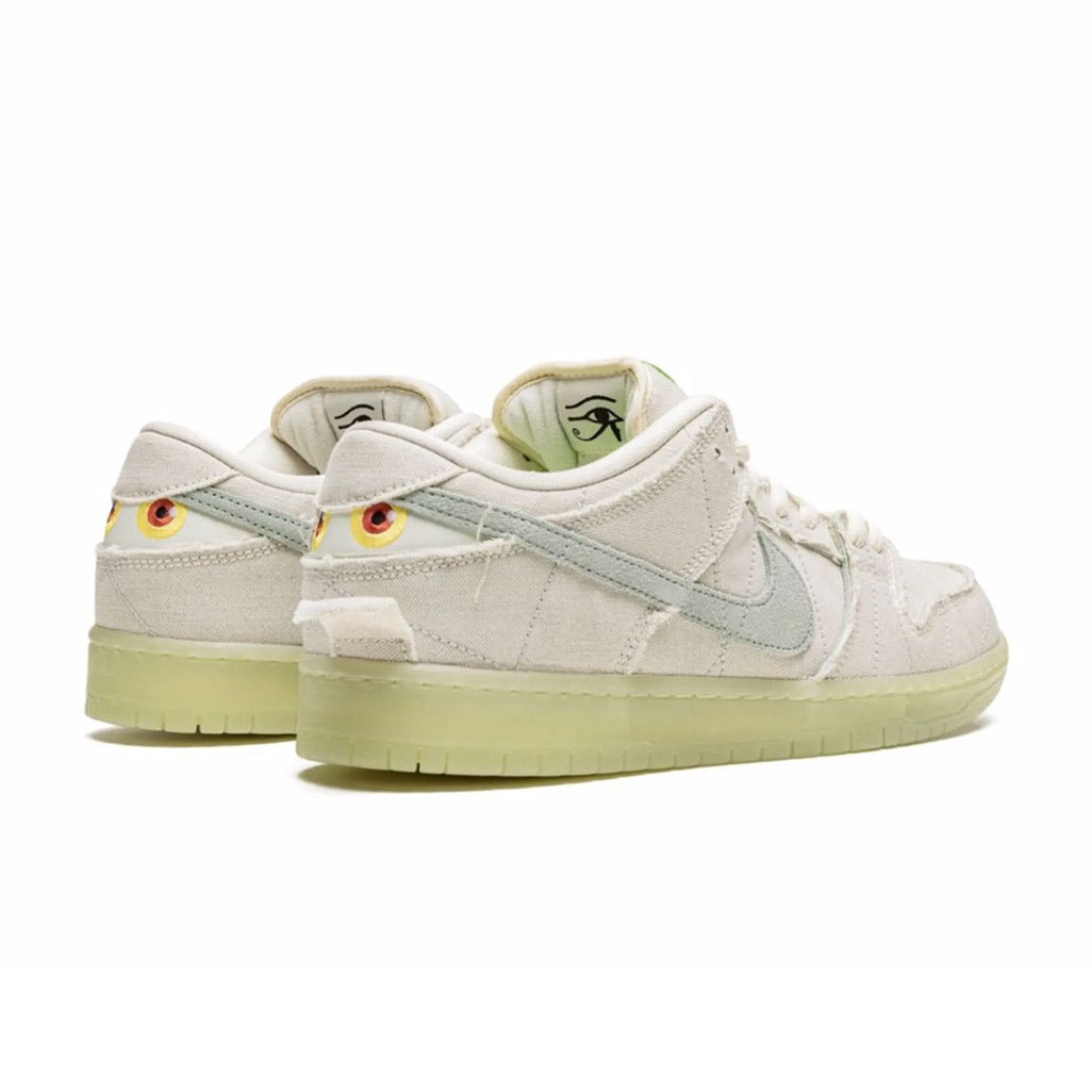 Nike SB Dunk Low Mummy