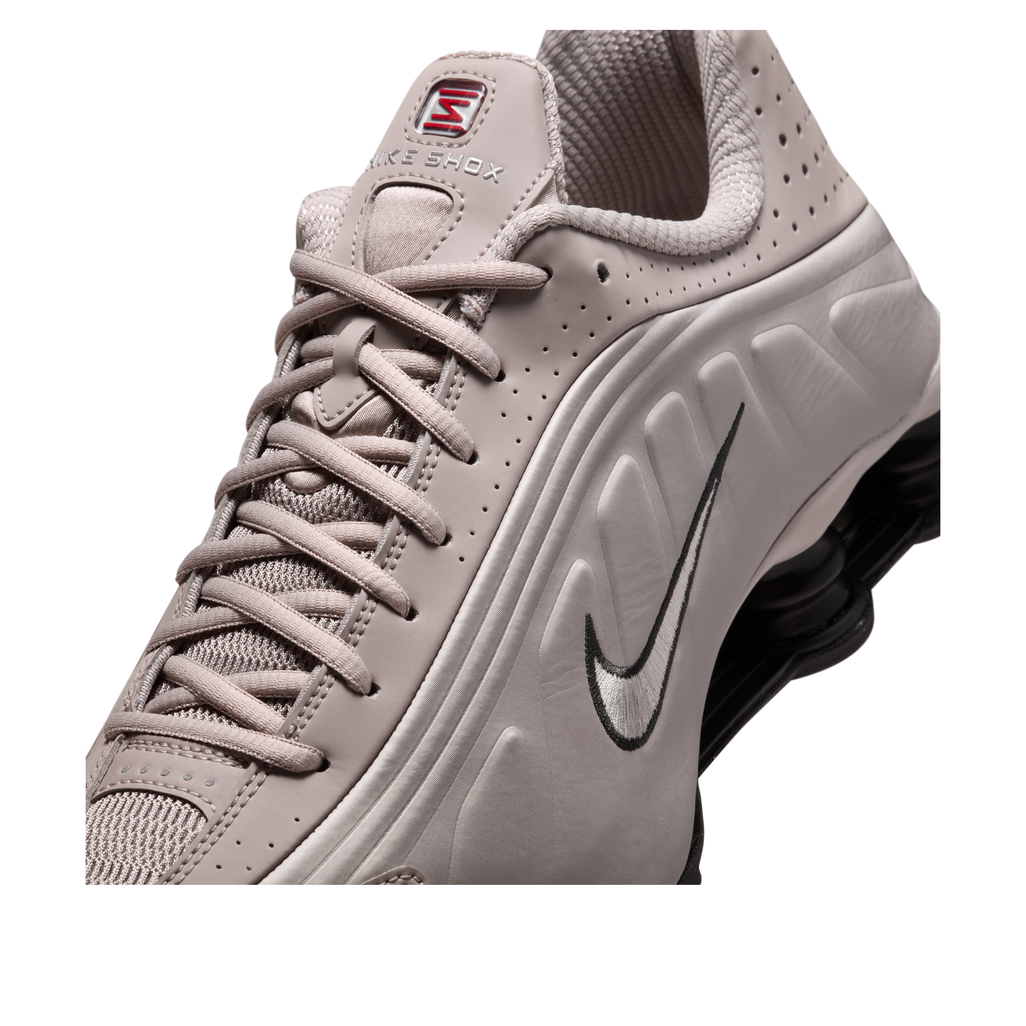 Nike Shox R4 College Grey - 7