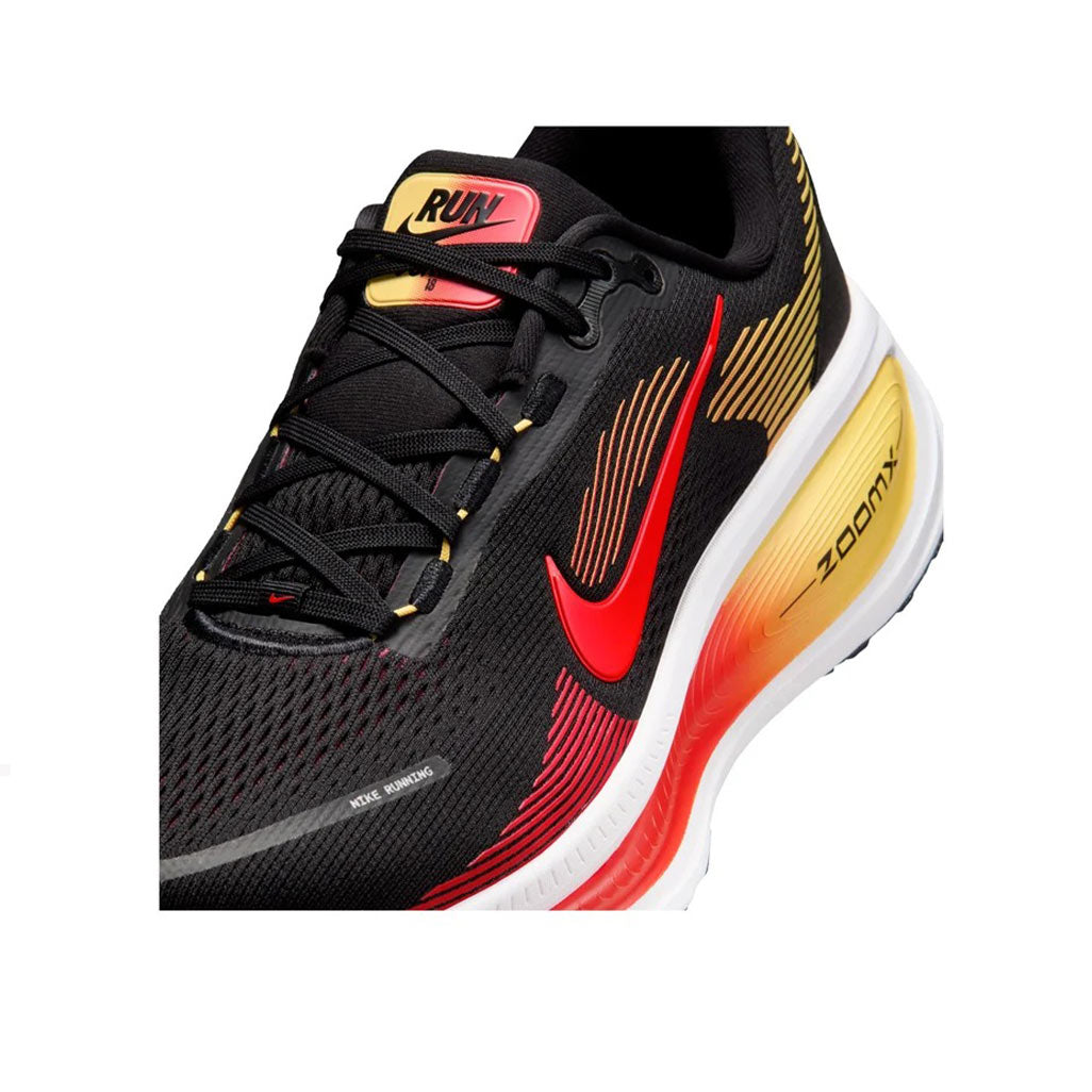 Nike Vomero 18 Black Crimson Topaz Gold