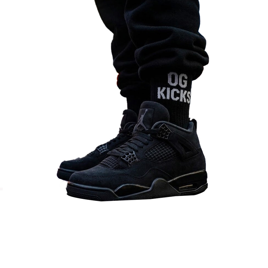 Air Jordan 4 Retro Black Cat (2020) UK7.5