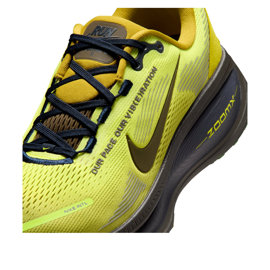 Nike Vomero 18 SE Sonic Yellow Peat Moss